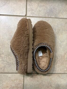 UGG Chestnut Brown Shearling Slip-On Slippers